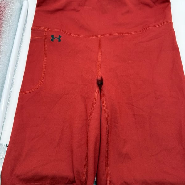 Under Armour Women's UA Motion Bike Shorts