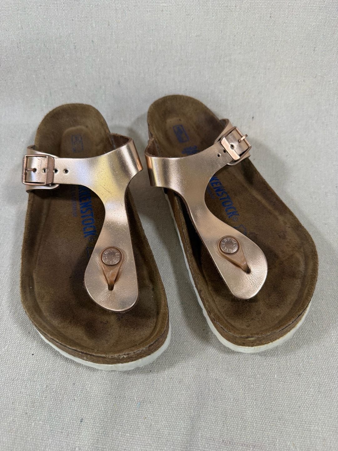 Birkenstock Gizeh Metallic Gold Thong Sandals Size 38 2