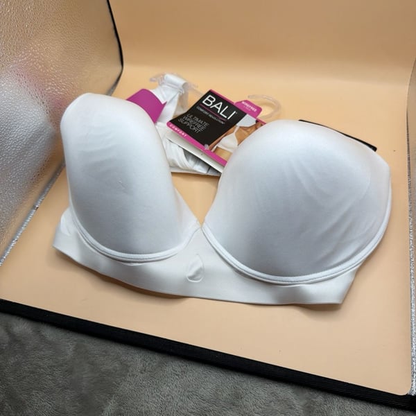 Bali Comfort Revolution Ultimate Wirefree Support Bra DF3462 White Size 2XL