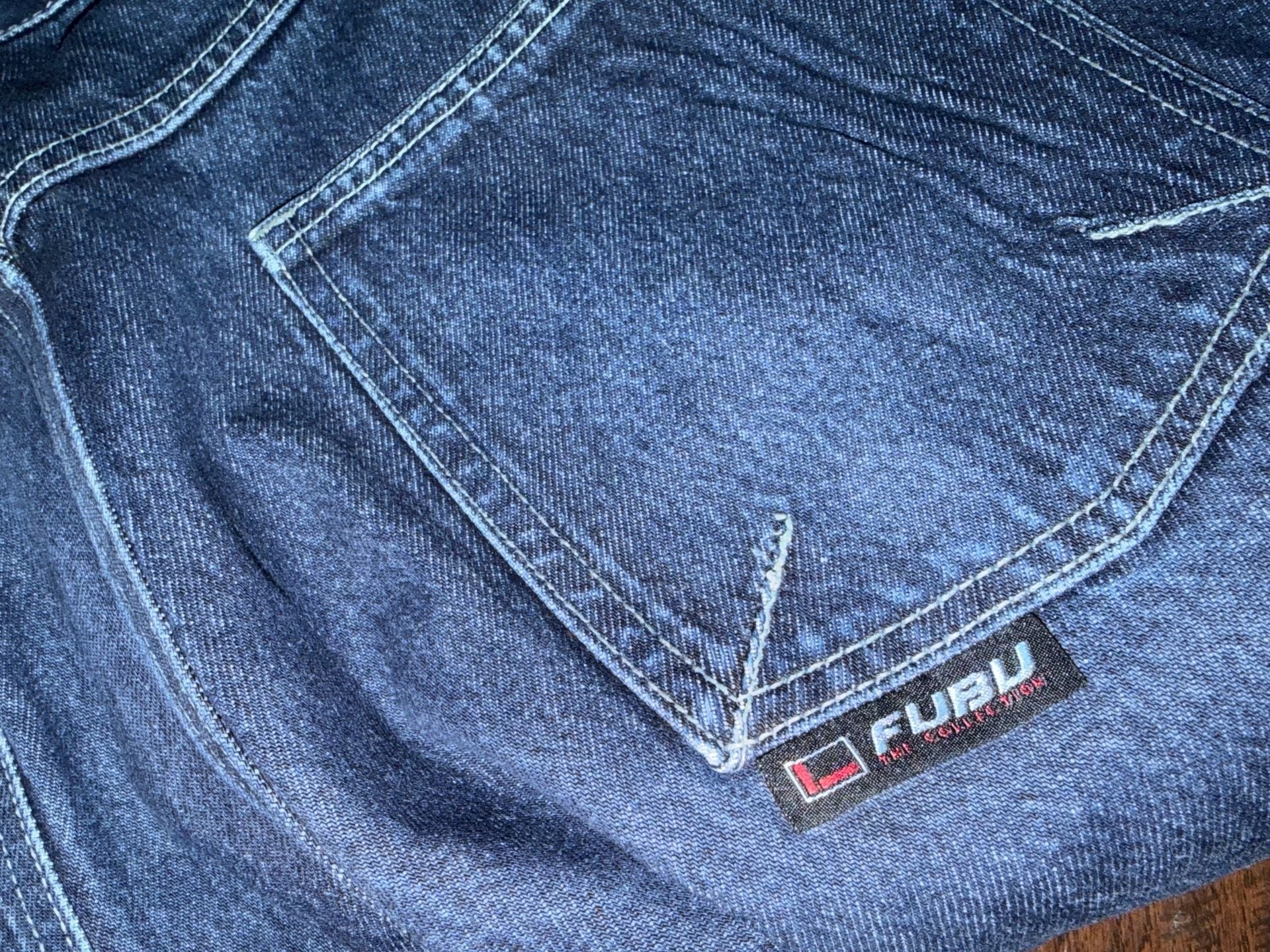 Vintage 90s FUBU Platinum Cargo Jeans Baggy Hip Hop  Denim W32 L34 8