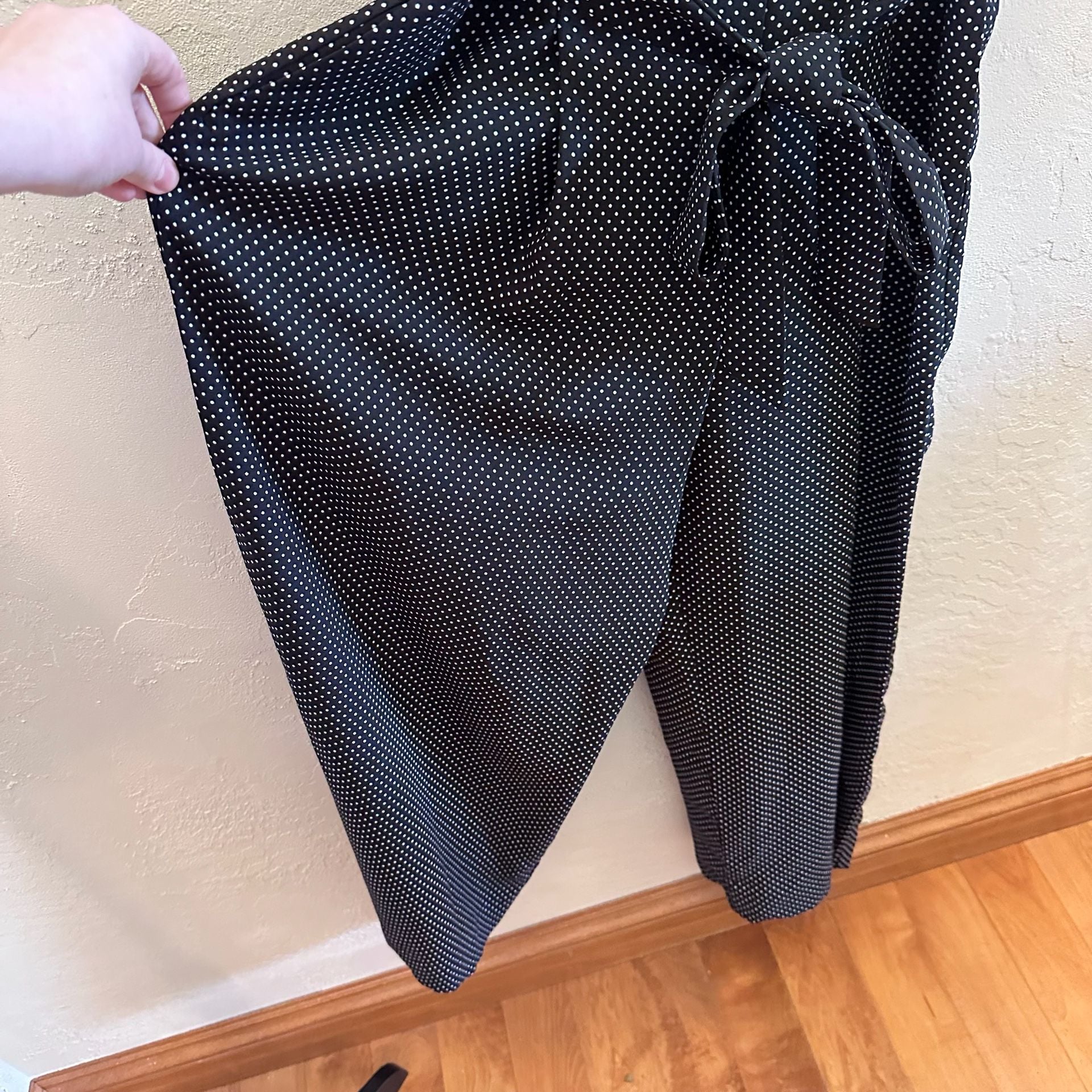 Banana Republic Polka Dot Sleeveless Wide Leg Jumpsuit Size 10 3