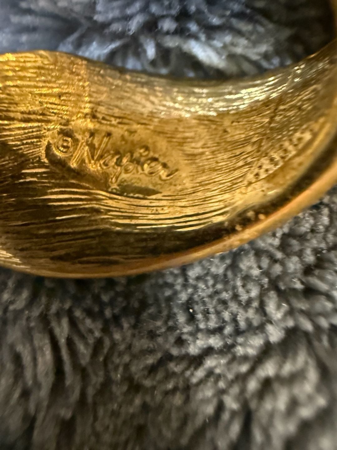 Napier Vintage Gold Tone Textured Twisted Wreath Brooch Pin 4