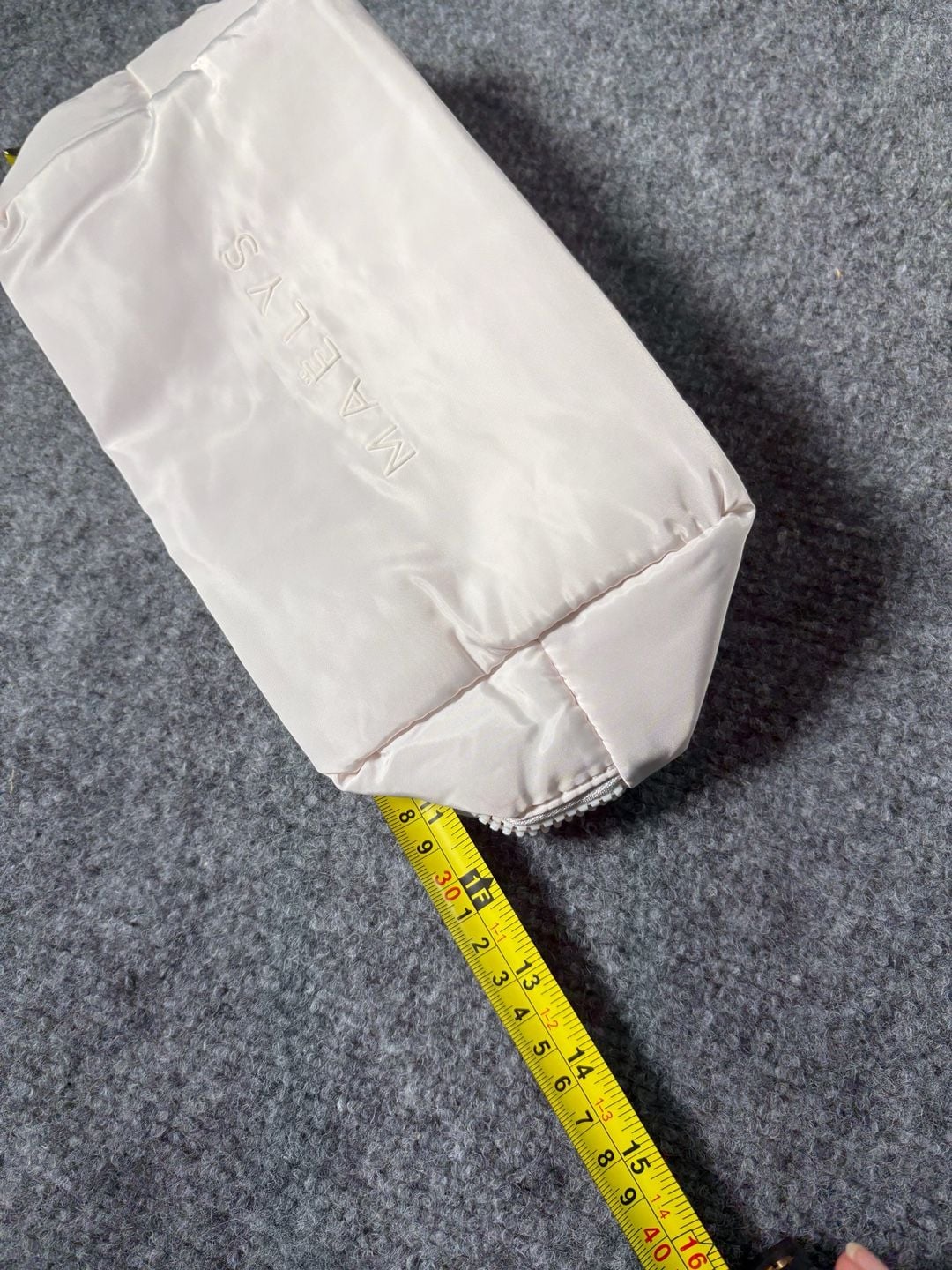 NEW Maelys White Toiletry Cosmetic bag D04JL 4