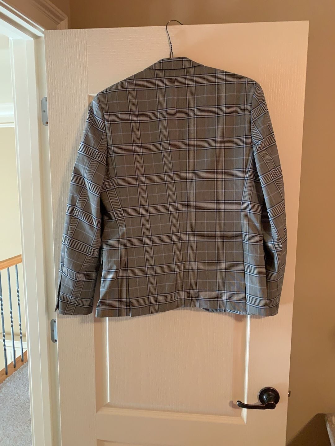 JOE Joseph Abboud Men's Gray Glen Plaid Stretch Suit Jacket, NWT, size 42 5