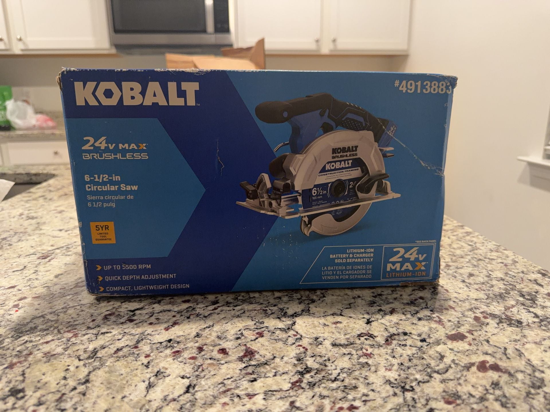 Kobalt 24-Volt Max 6-1/2-in Brushless Cordless Circular Saw KCS 124B-03 1