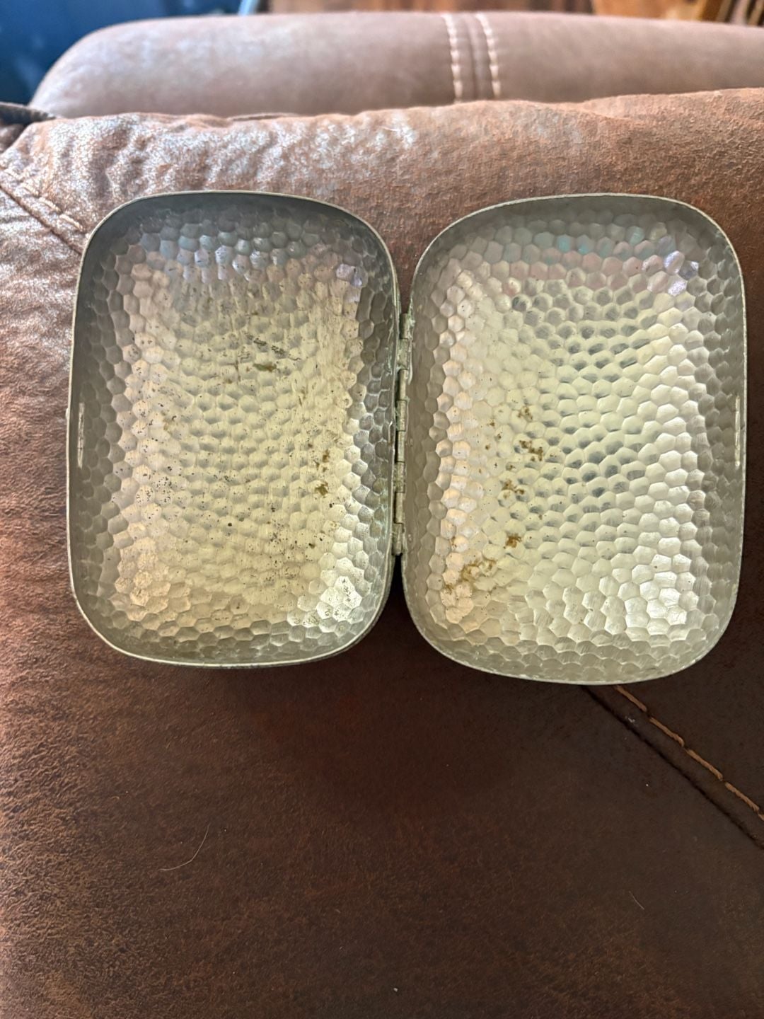 Vintage Silver-Toned Metal Soap Dish or Trinket Box 2