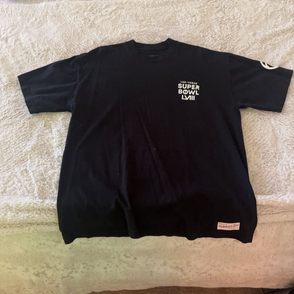 Mitchell & Ness Usher Super Bowl LVIII Halftime Show Graphic T-Shirt