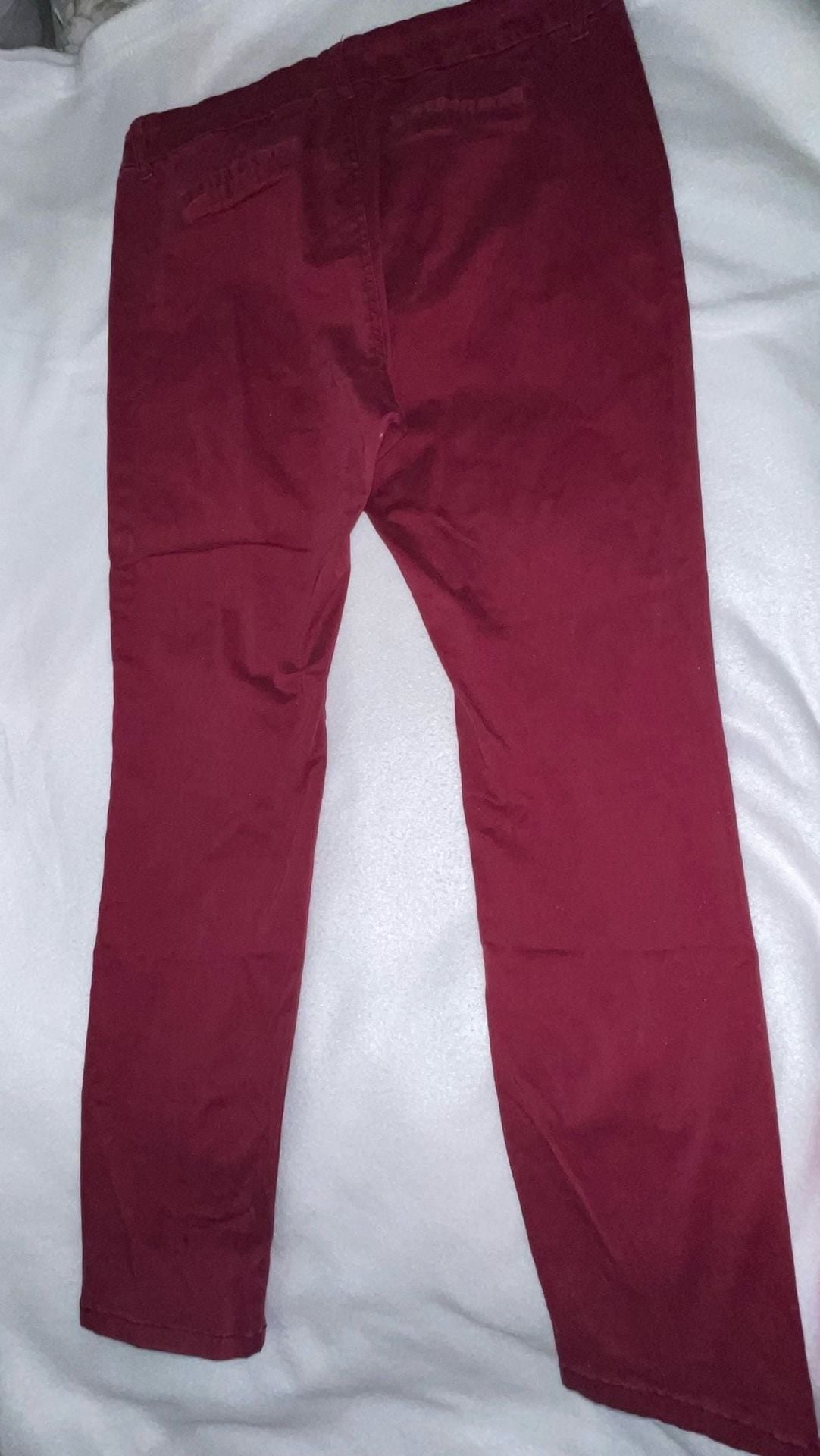 KUT from the Kloth Burgundy Skinny Pants Size 8P 12