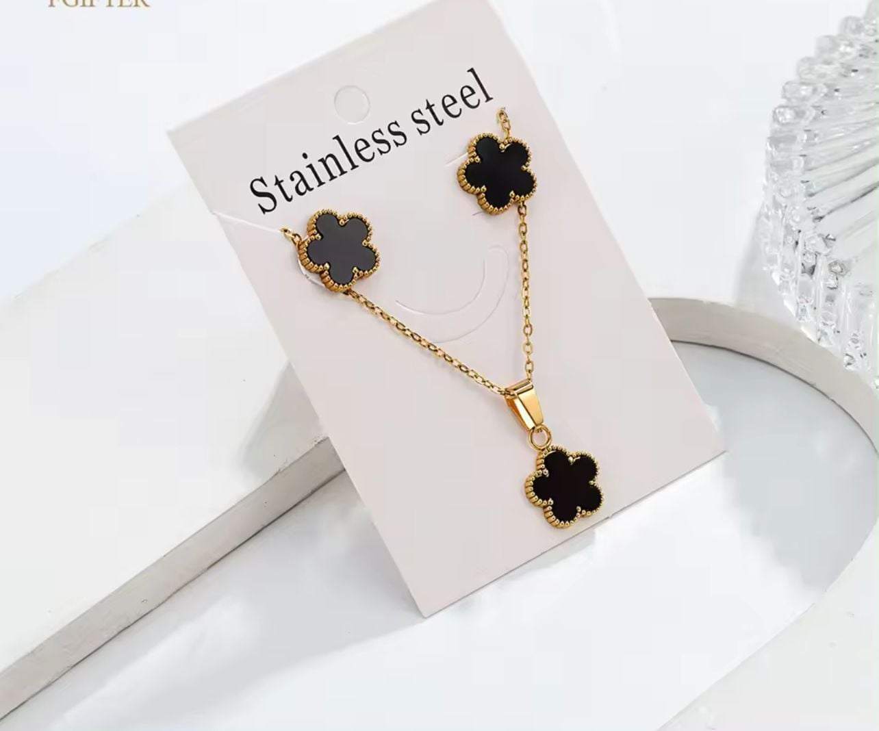 FGIFTER Stainless Steel Black Clover Necklace and Earring Jewelry Set 2