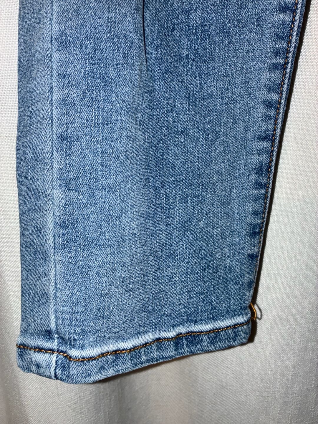 Gogo Jeans Women's Distressed High-Rise Triple Button Skinny Jeans Size 11/30 3