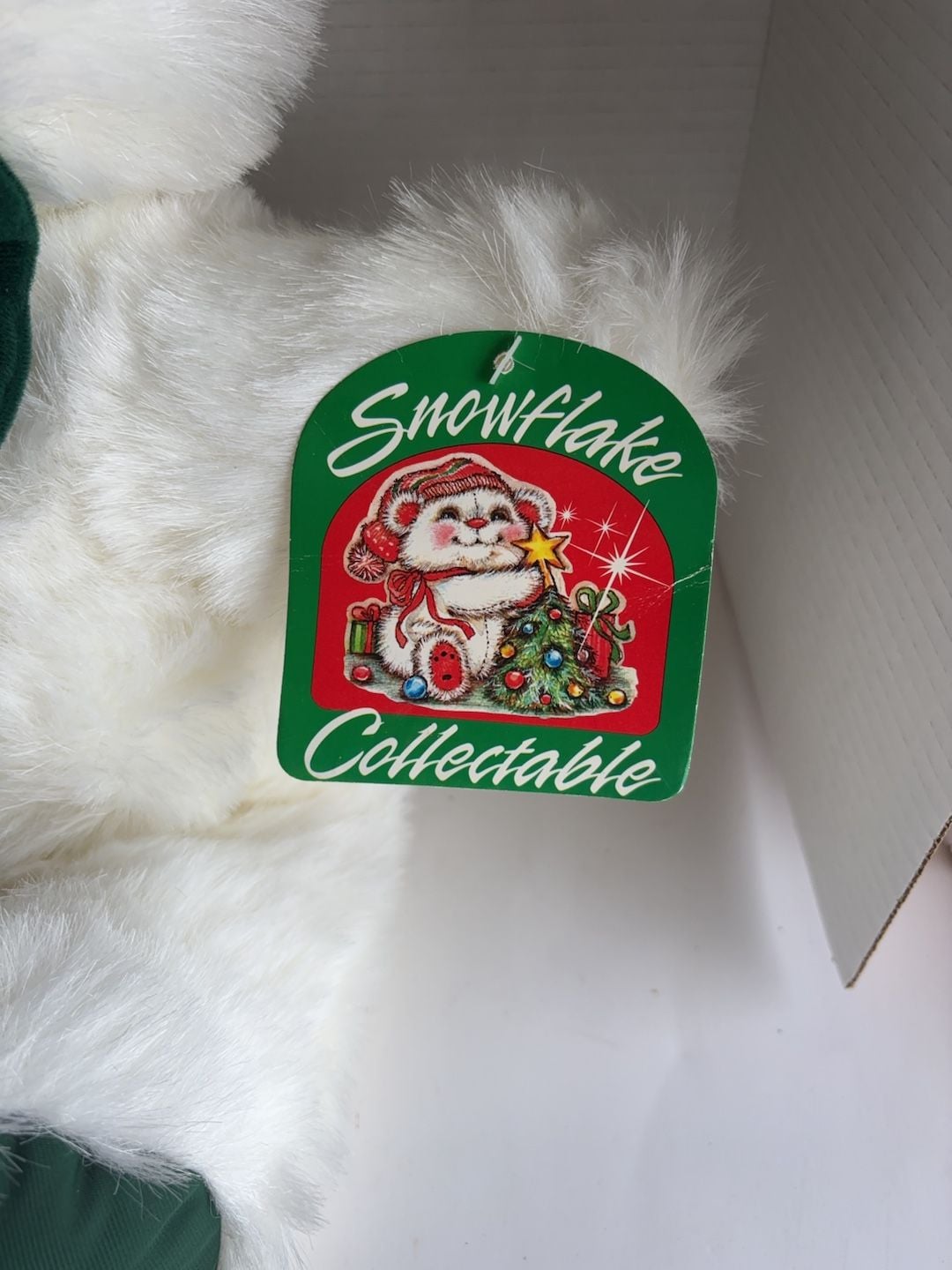 Snowflake Collectable Christmas White Bear with Green Hat and Bow 1990 Vintage 2