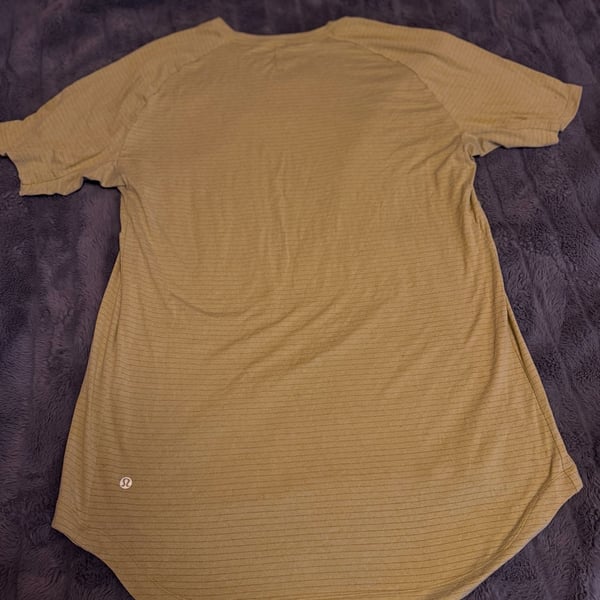 Lululemon Metal Vent Tech Short Sleeve Shirt