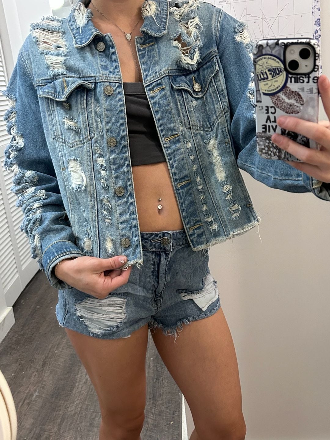 Women's Distressed Denim Jacket Size M 1