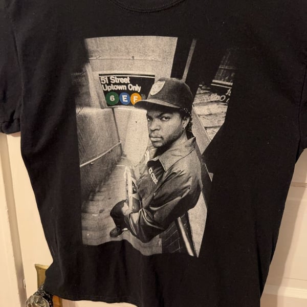 Ice Cube Subway Graphic T-Shirt Size Large