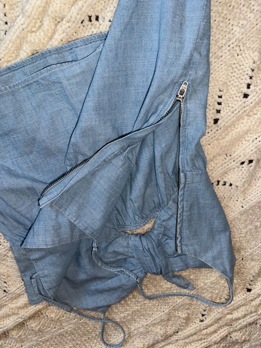 MADEWELL Chambray Tank Top 100% Cotton Tie-Front Keyhole Cami Bow Blouse Denim 8