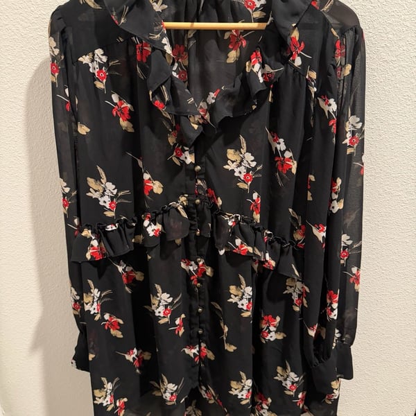 Love Tree Floral Ruffle Button-Down Blouse Black Size XL
