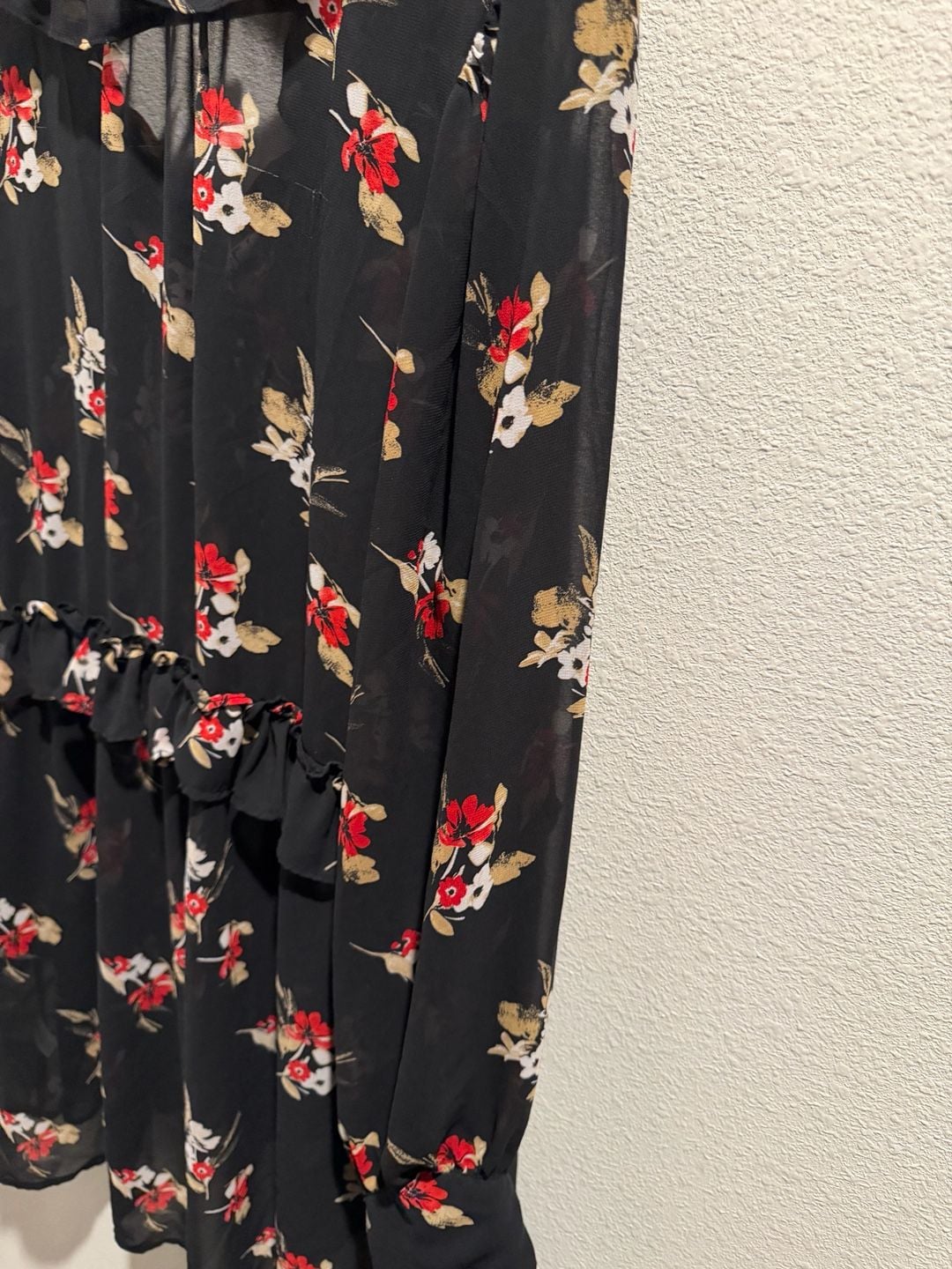 Love Tree Floral Ruffle Button-Down Blouse Black Size XL 7