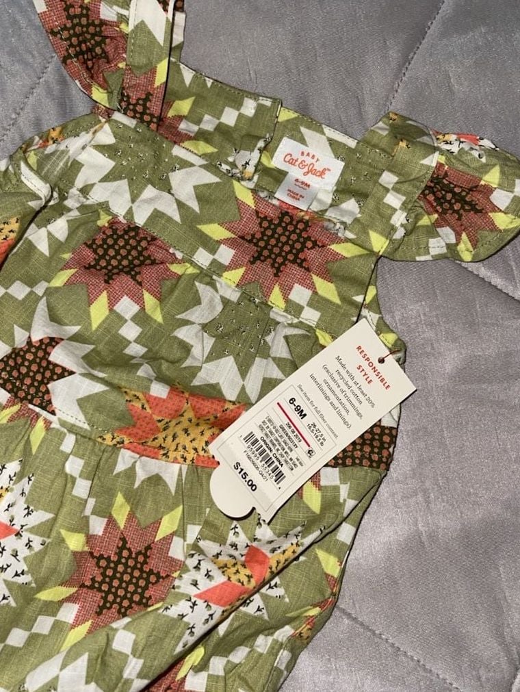 Cat & Jack Baby Quilt Print Bubble Romper Size 6-9M 3