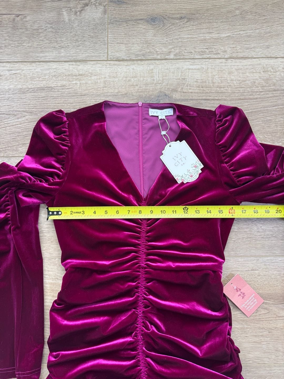 Ivy City Co Juliet Ruched Velvet Dress in Magenta
Size S NWT 6