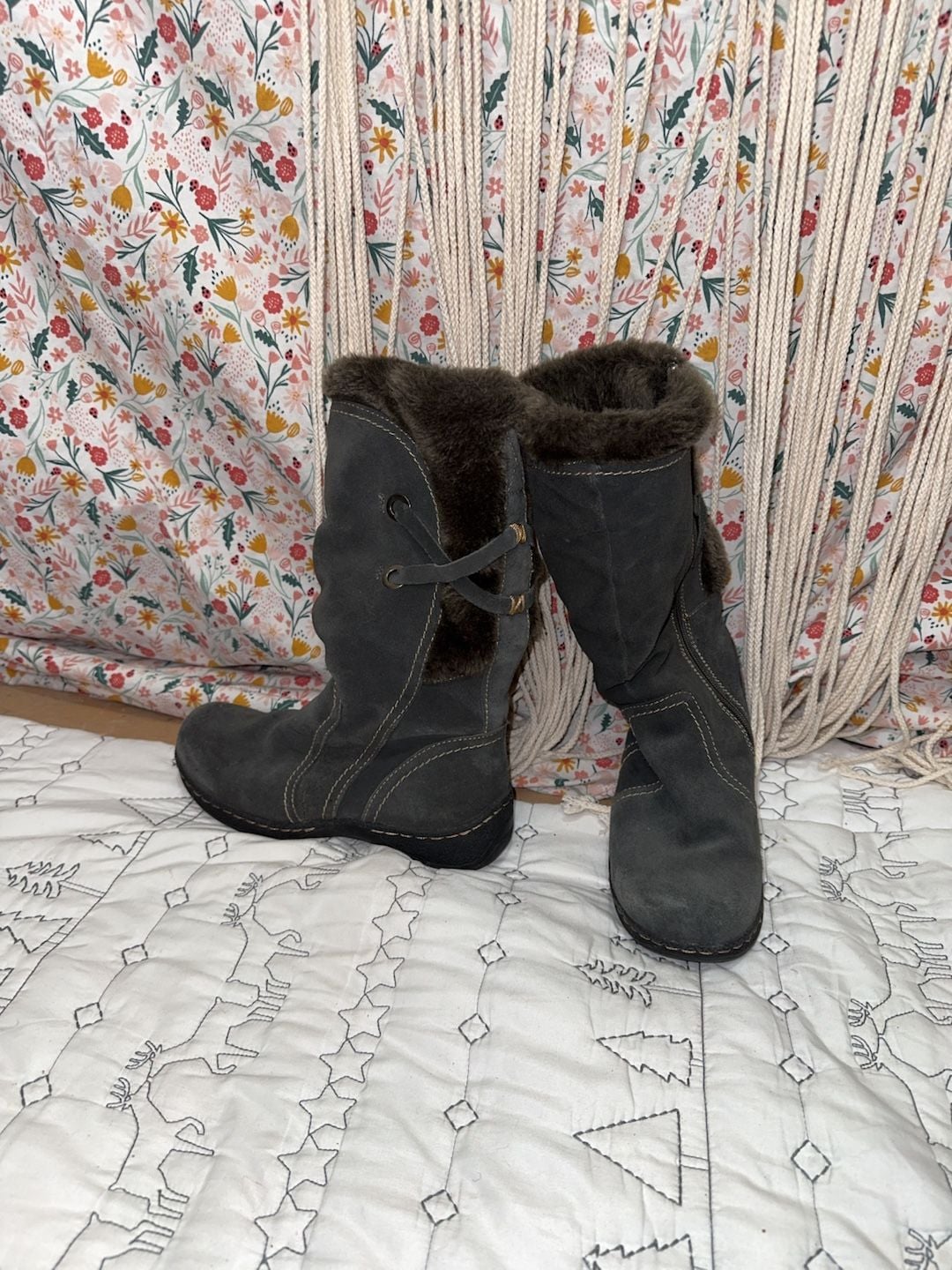 Bass Denver Faux Shearling Lined Suede Boots Size 8M 2