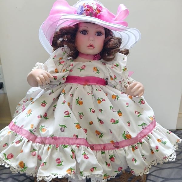 2001 Ashton-Drake Galleries Porcelain Doll #3620 of 6000