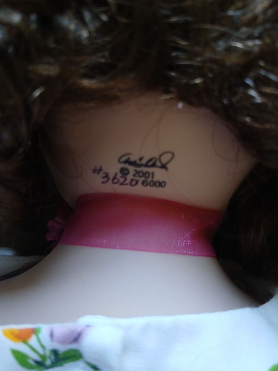 2001 Ashton-Drake Galleries Porcelain Doll #3620 of 6000 2