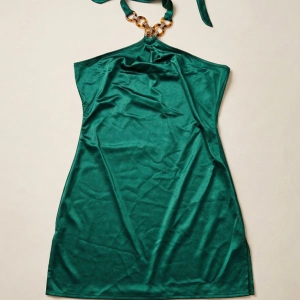 Yodnbu Emerald Green Satin Halter Mini Dress with Tortoise Ring Detail. 