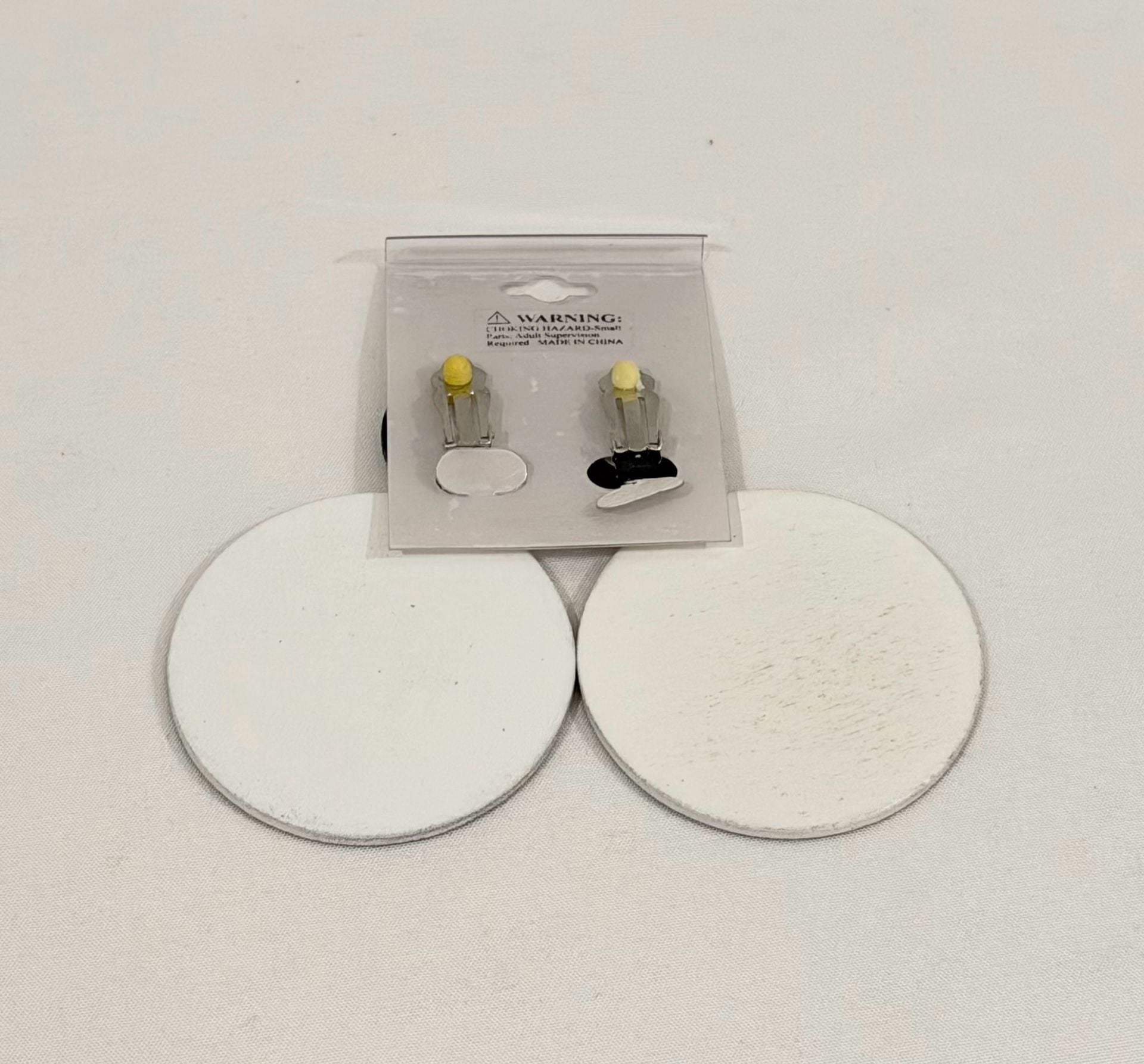 Nicole Purest Essence Educated Black Queen Clip-On Earrings 3