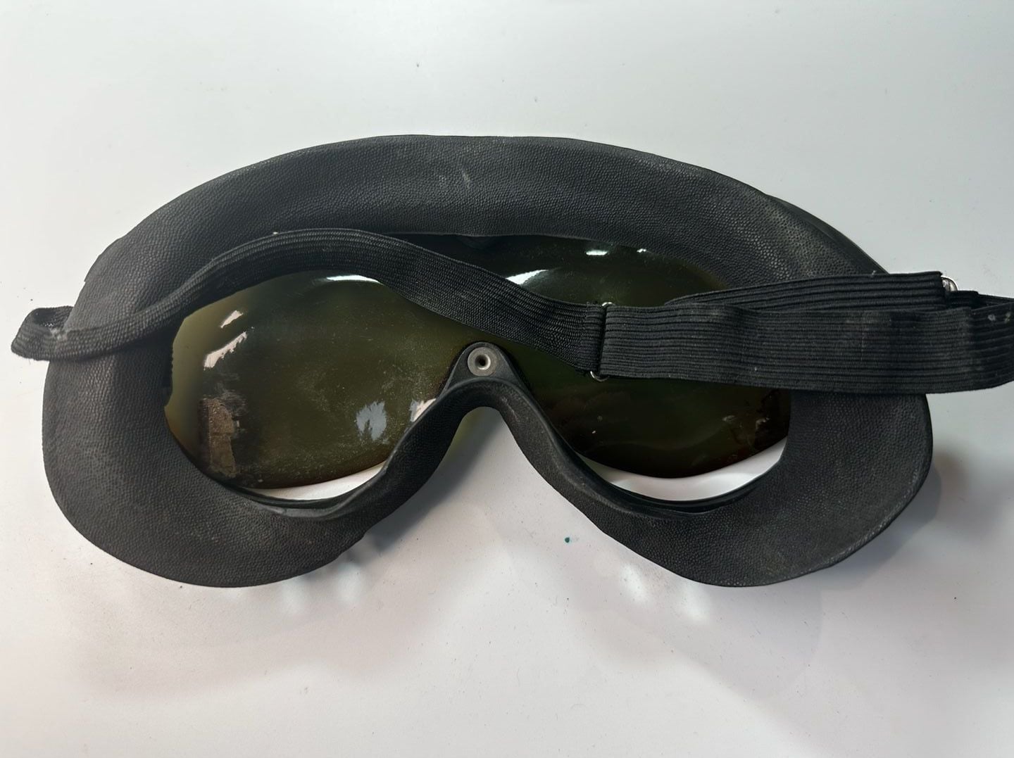 Vintage American Optical Company Polaroid Military Goggles 2