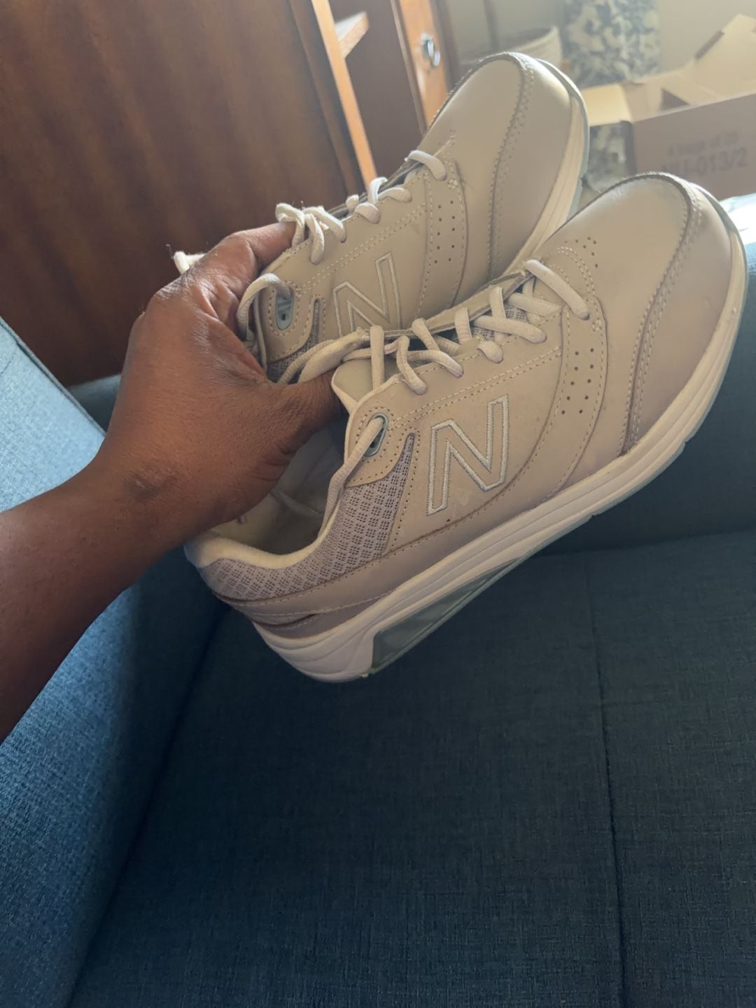 New Balance 877 Walking Shoes Women's Size 9 US 8