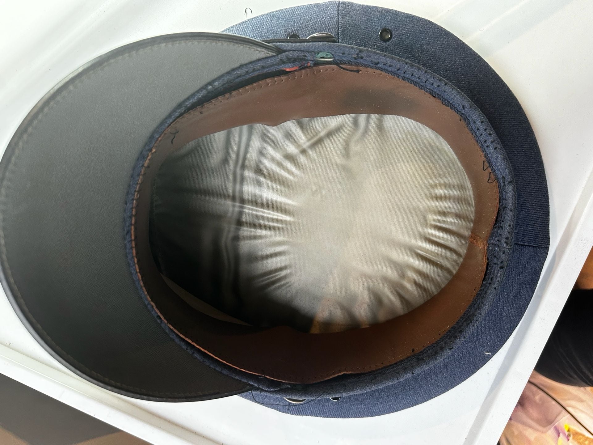 Vintage US Air Force Service Dress Uniform Service Cap 3