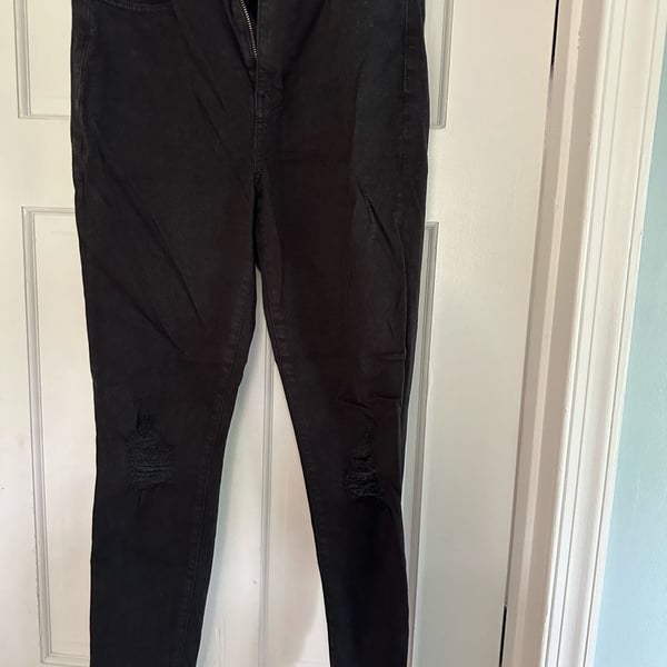 American Eagle Black High-Rise Distressed Skinny Jeans