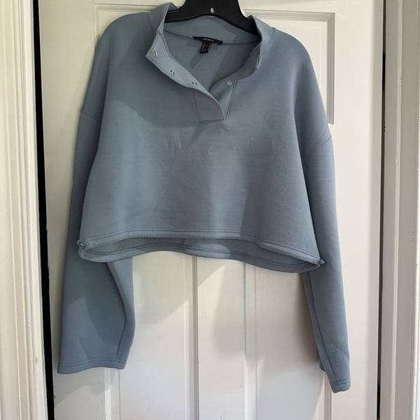 Forever 21 fleece crop top 