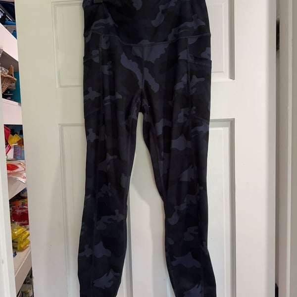 90 Degree By Reflex LUX Hi Rise Ankle Length Leggings Camo Slate Combo S - NWT