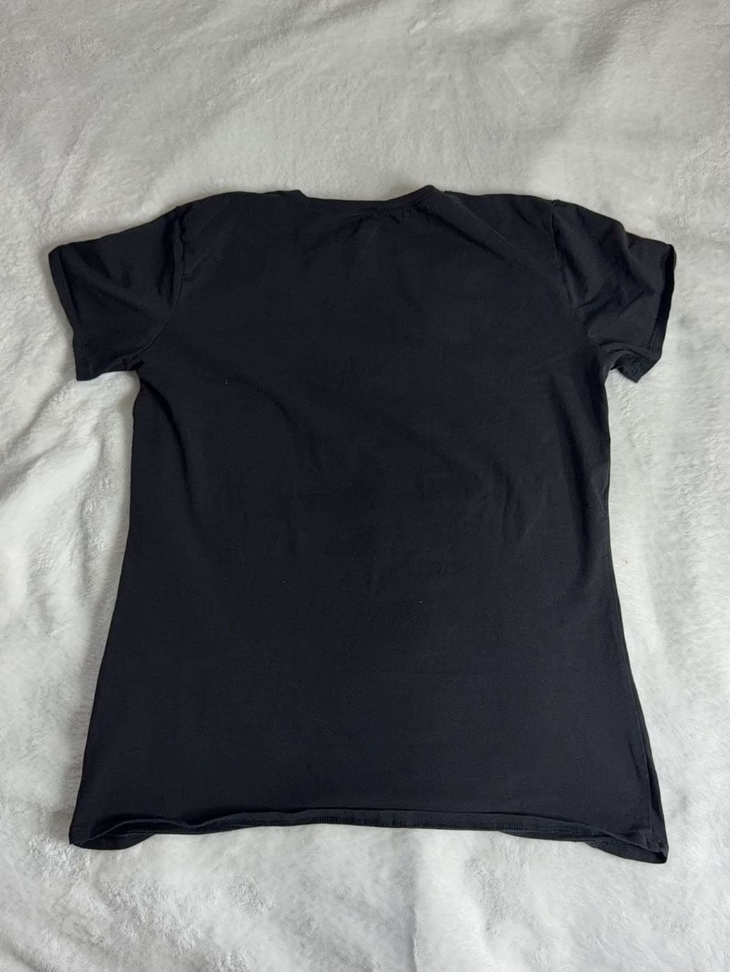 Rounderbum Deep V-Neck Black T-Shirt 9