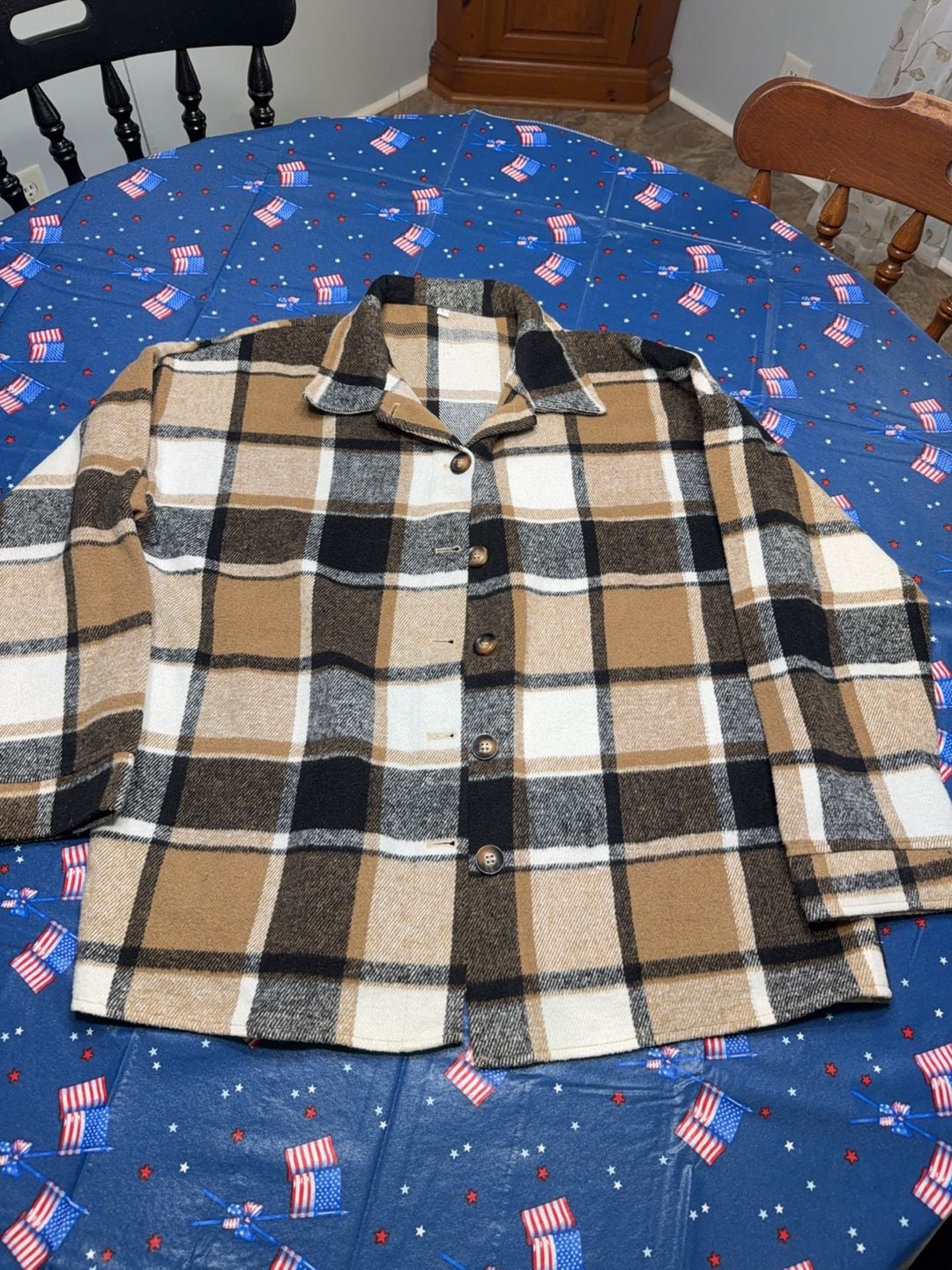 RAMOUG Women Plaid Flannel Lapel Jacket Shirt Shacket Loose Button Down Cardigan 2