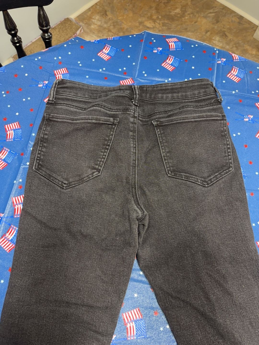 American Eagle Jeans Women's Black Next Level Stretch Distressed Jegging! 7