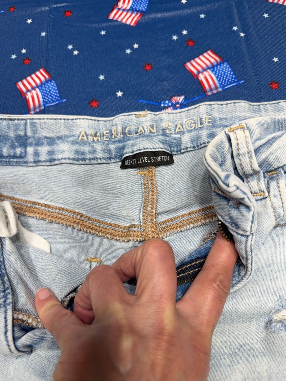 American Eagle Outfitters 7