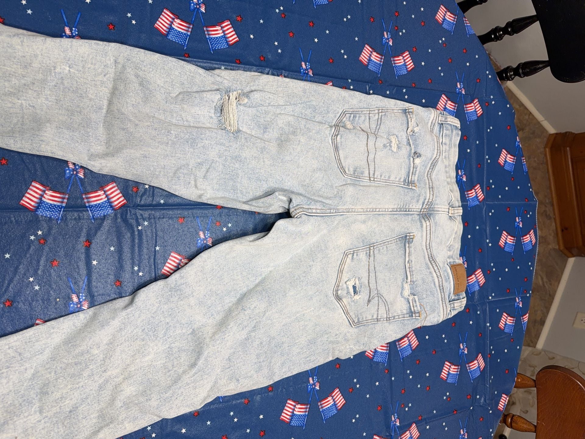 American Eagle Outfitters 12