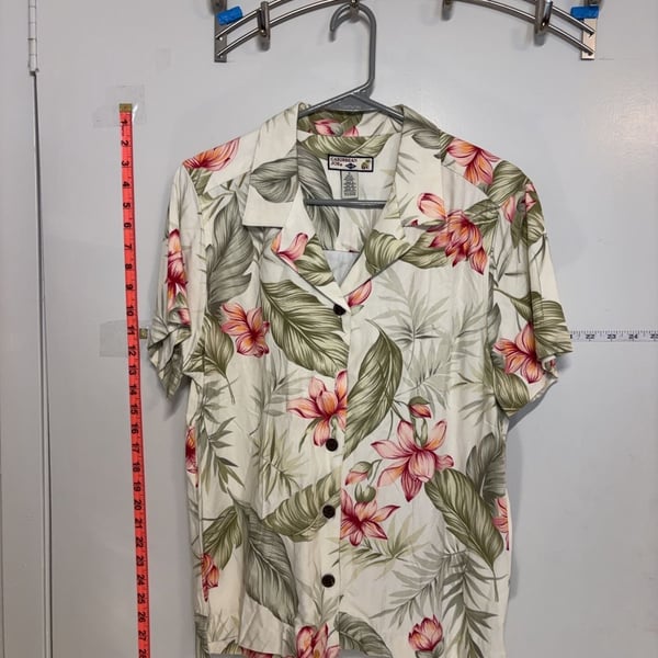 P1: Waterman Tropical Dream Shirt - Sterling Blue pink flowers