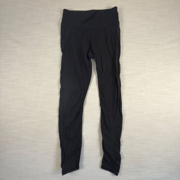 Lululemon Women's Essential Rhythm Pant Black Size 2 Breathable Stretch
