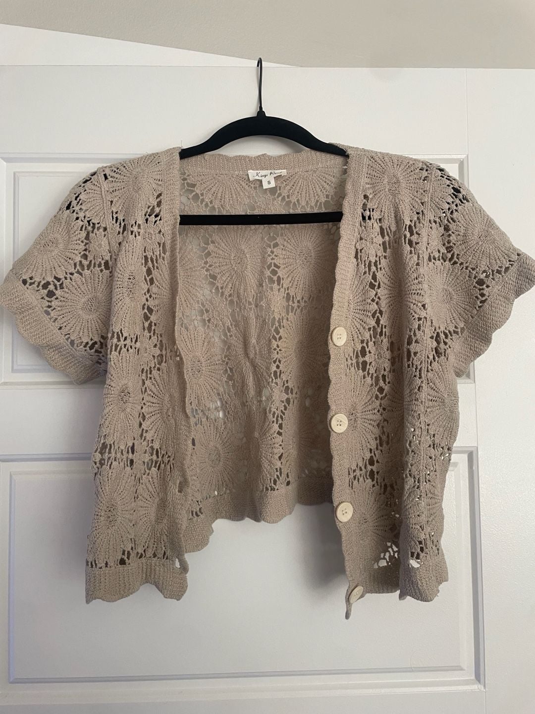 Kings Road Women's Beige Crochet Button-Front Cardigan Size S 2