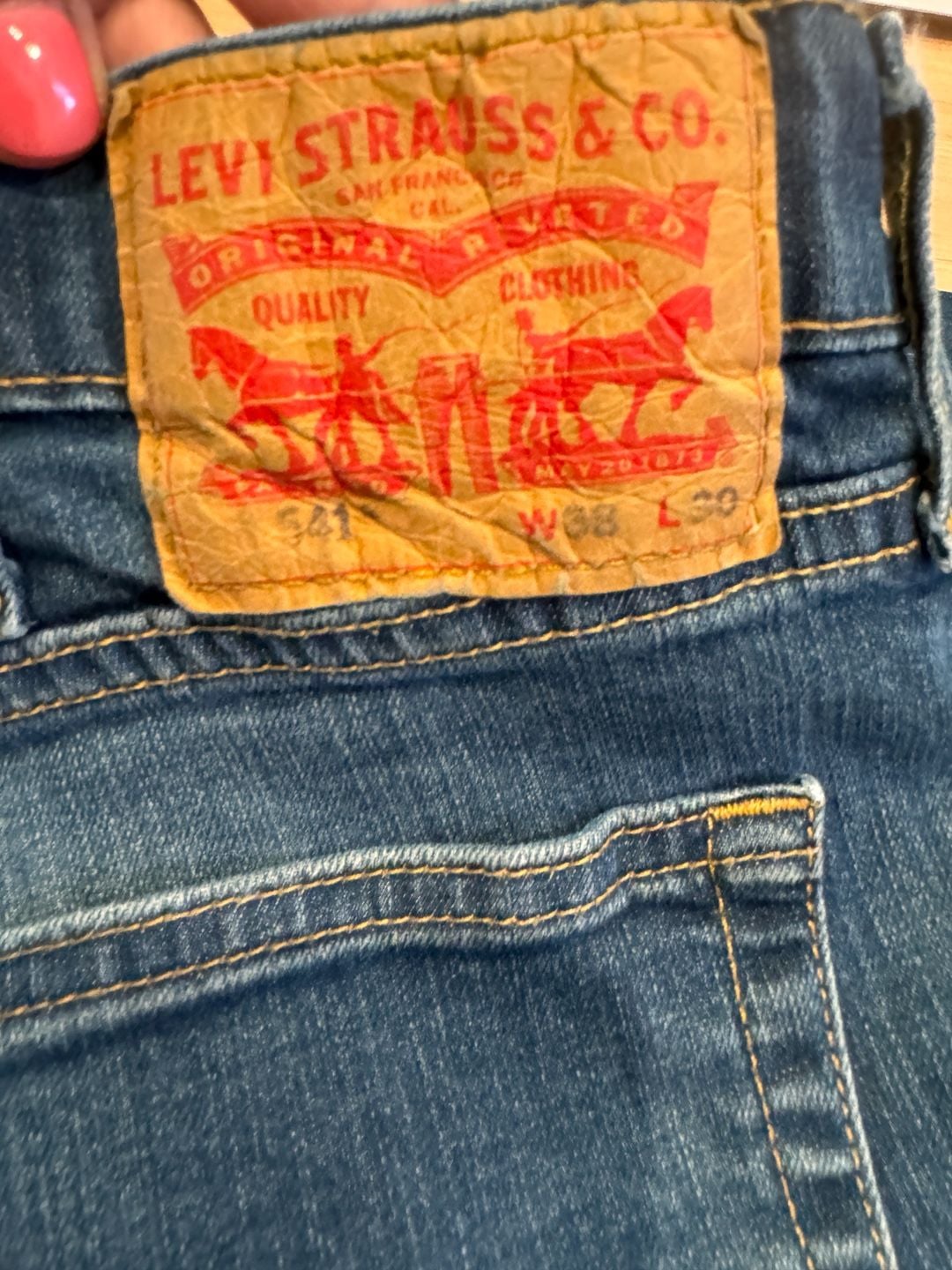Levi's 541 Athletic Taper Jeans Men's Size 38x30 8