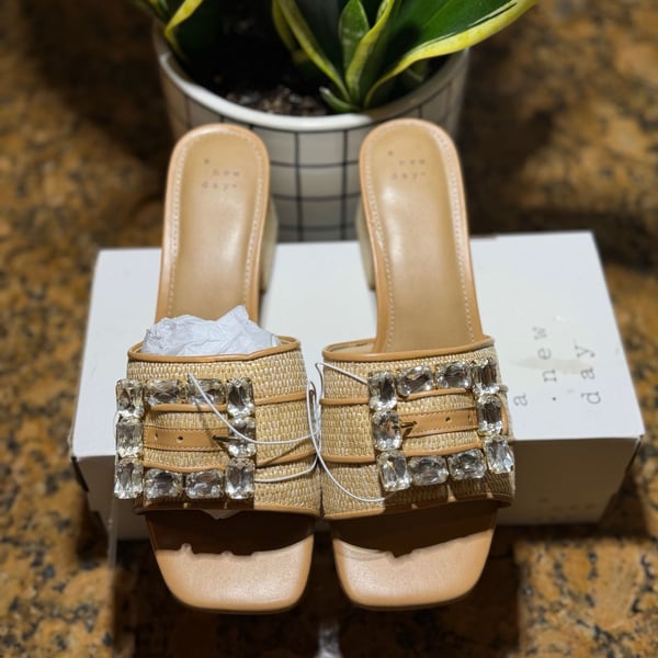 A New Day Kathleen Rhinestone Buckle Block Heel Sandals Size 10