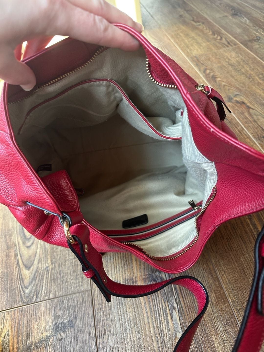 Ora Delphine Red Pebbled Leather Hobo Shoulder Bag 6