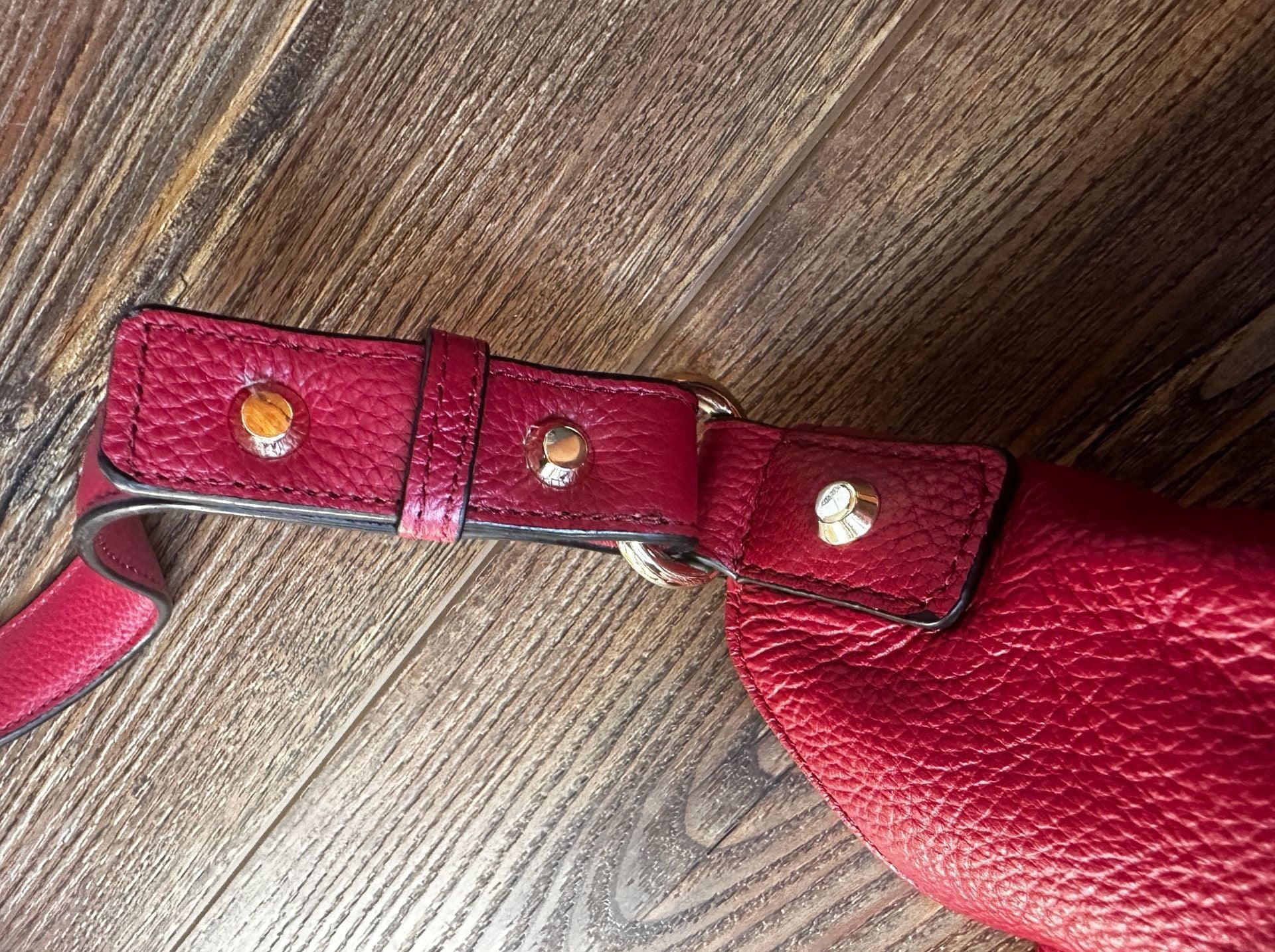 Ora Delphine Red Pebbled Leather Hobo Shoulder Bag 9