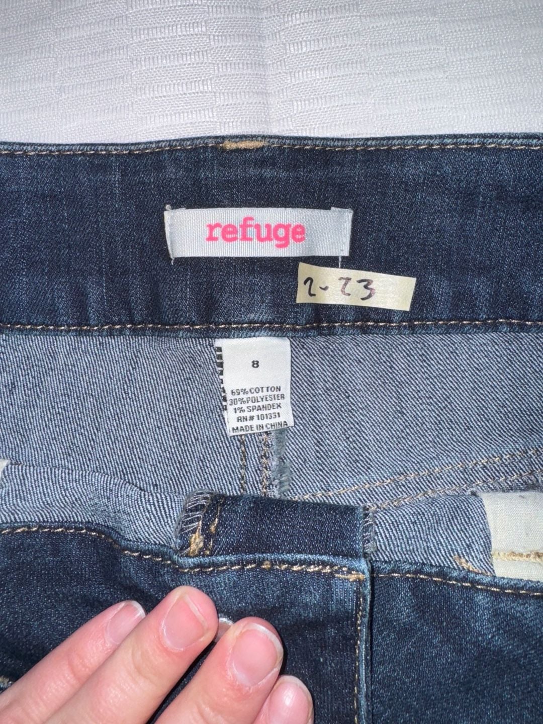 Refuge Dark Wash Denim Cuffed Shorts Size 8 4