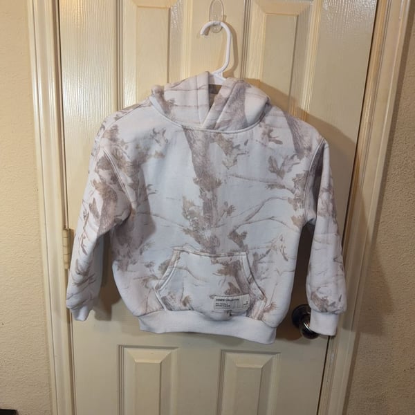 Comfrt Collection Tree Camo Hoodie Size XS