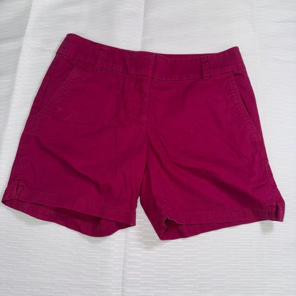 LOFT Outlet Women's 6 Inch Short Pink Size 2