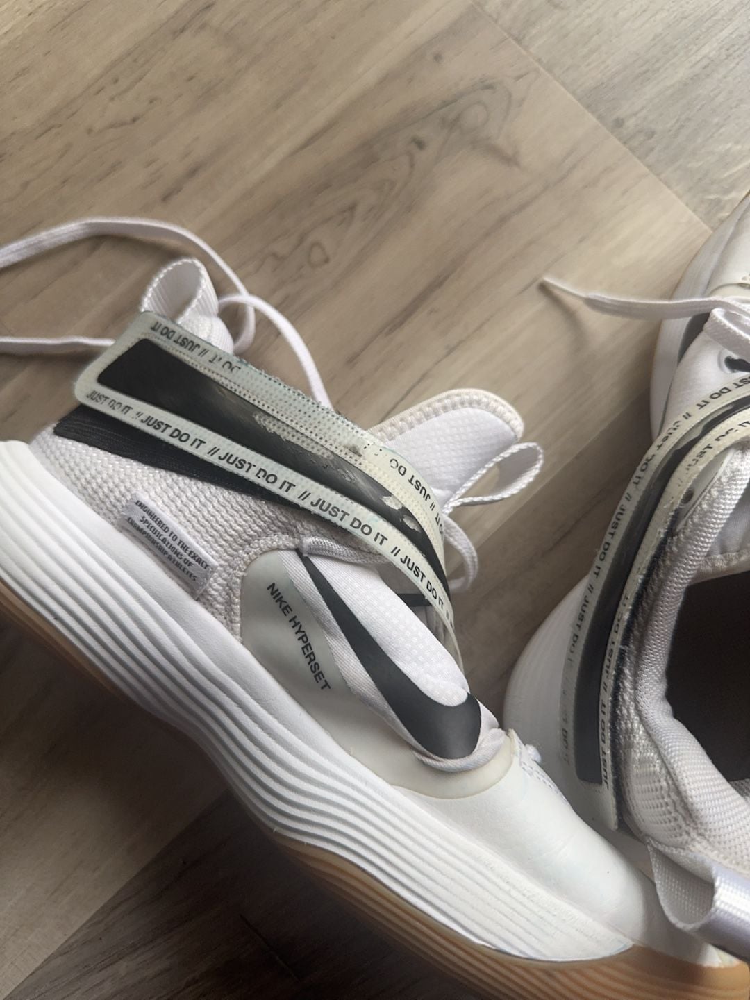 Nike Hyperset Volleyball Shoes White/Black 7